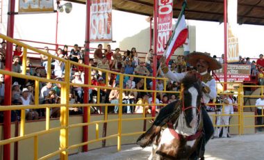 RODEOCOZUMEL-HORSERIDEcopy